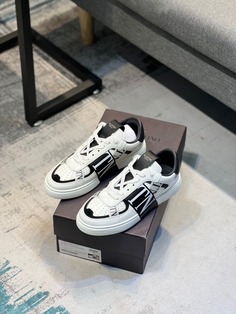 Valentino Sneakers